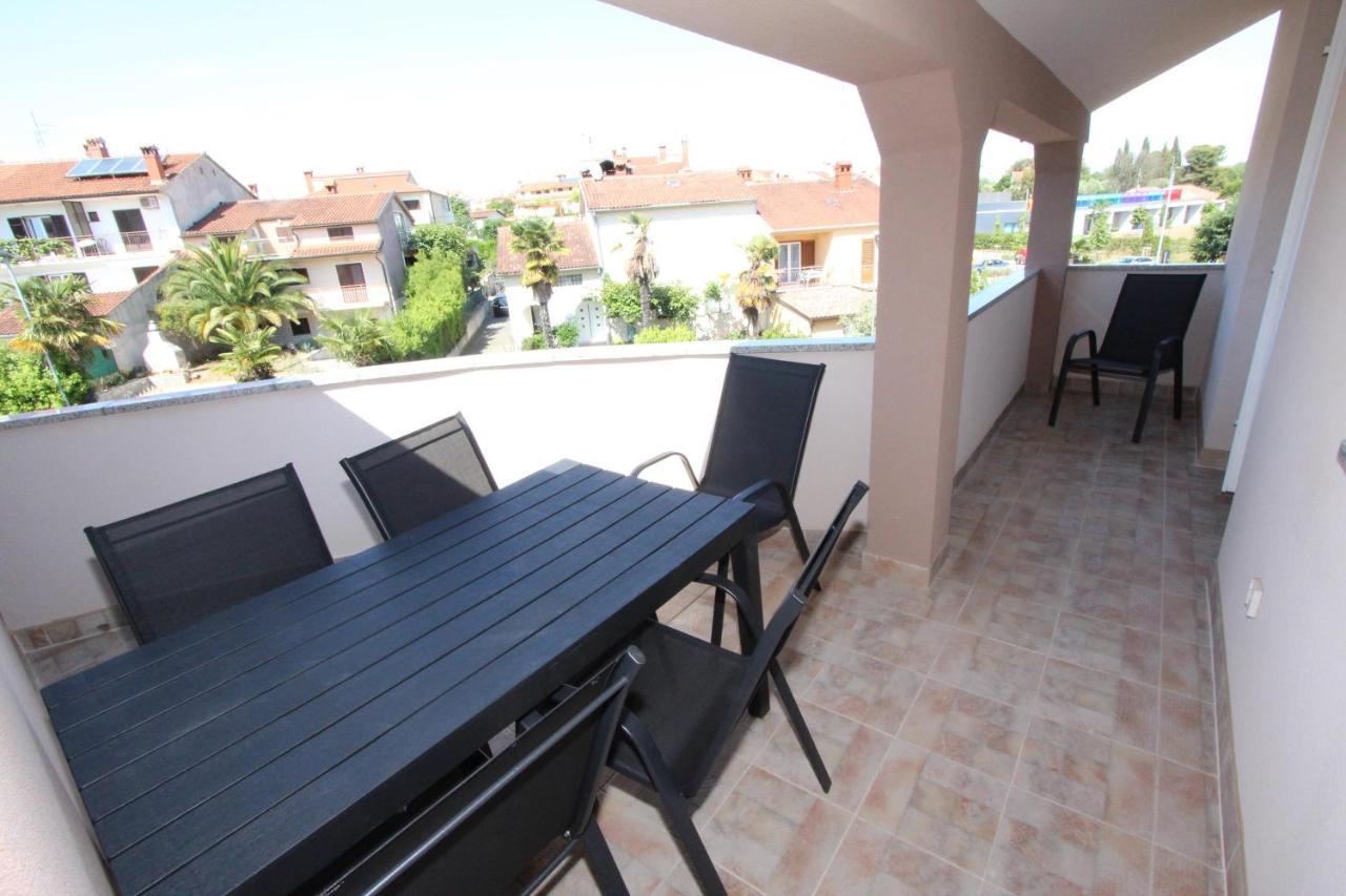 Apartments Eni Rovinj Buitenkant foto