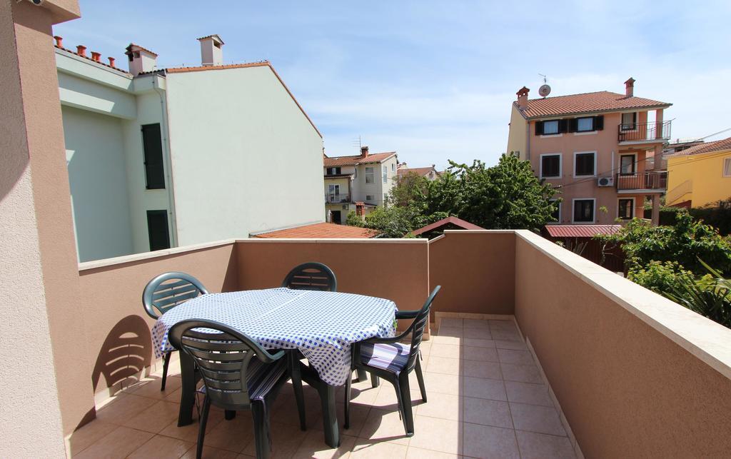 Apartments Eni Rovinj Buitenkant foto